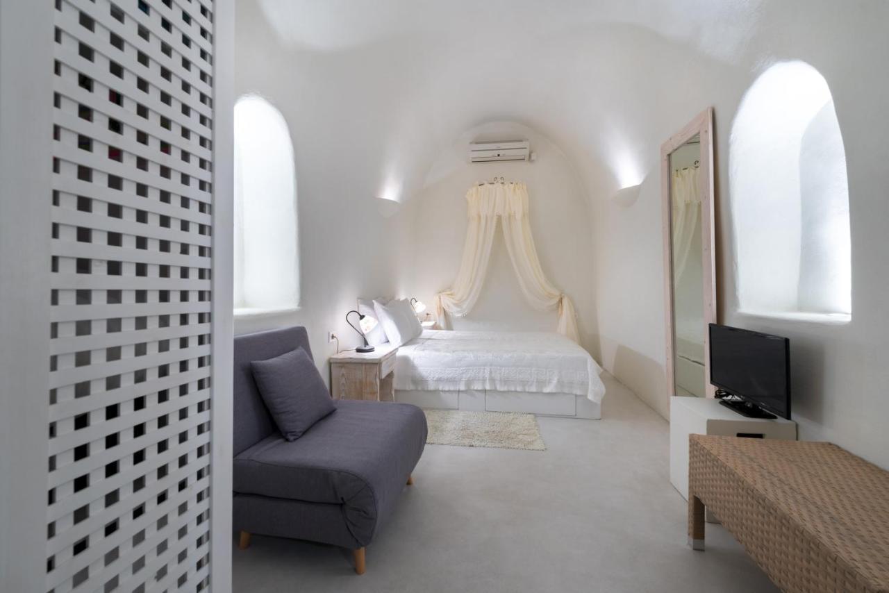 Willa Christina'S Cave House Fira  Zewnętrze zdjęcie
