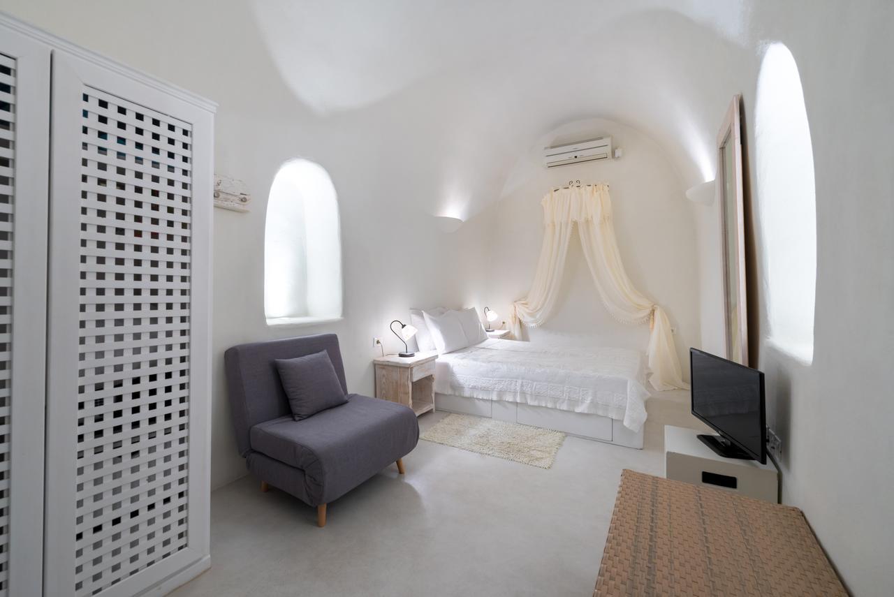 Willa Christina'S Cave House Fira  Zewnętrze zdjęcie